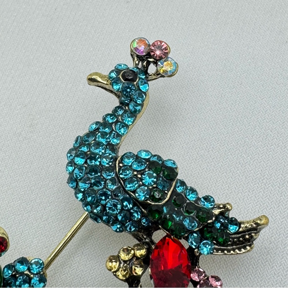 Crystal Peacock Brooch Gold Tone Multicolor Rhinestone Statement Pin Colorful - Picture 6 of 8